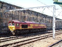 Loco 66166 2 Carlisle Stn 050506